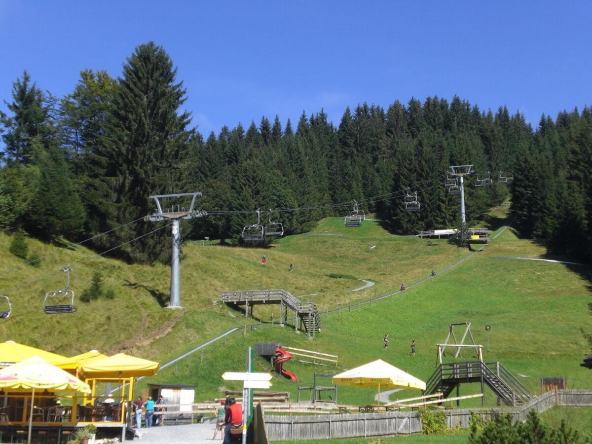 Walli Laterns - Ski Und Bergvergnuegen Direkt Vor Der Haustuer Luaran gambar